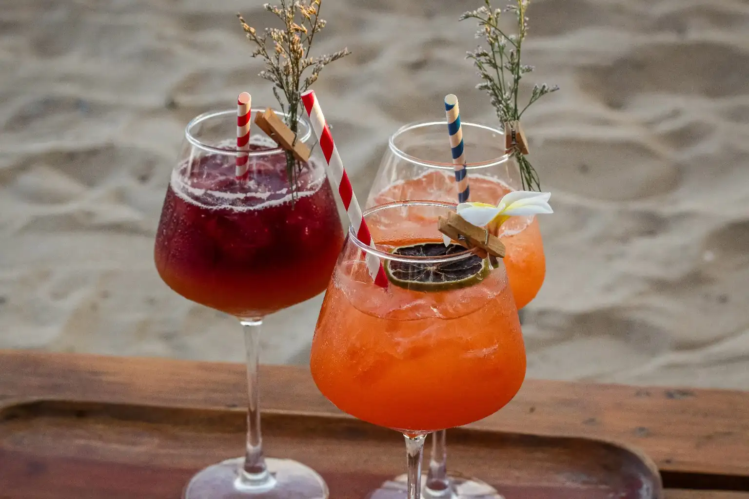 Cocktails at IDOLIA Koufonisia